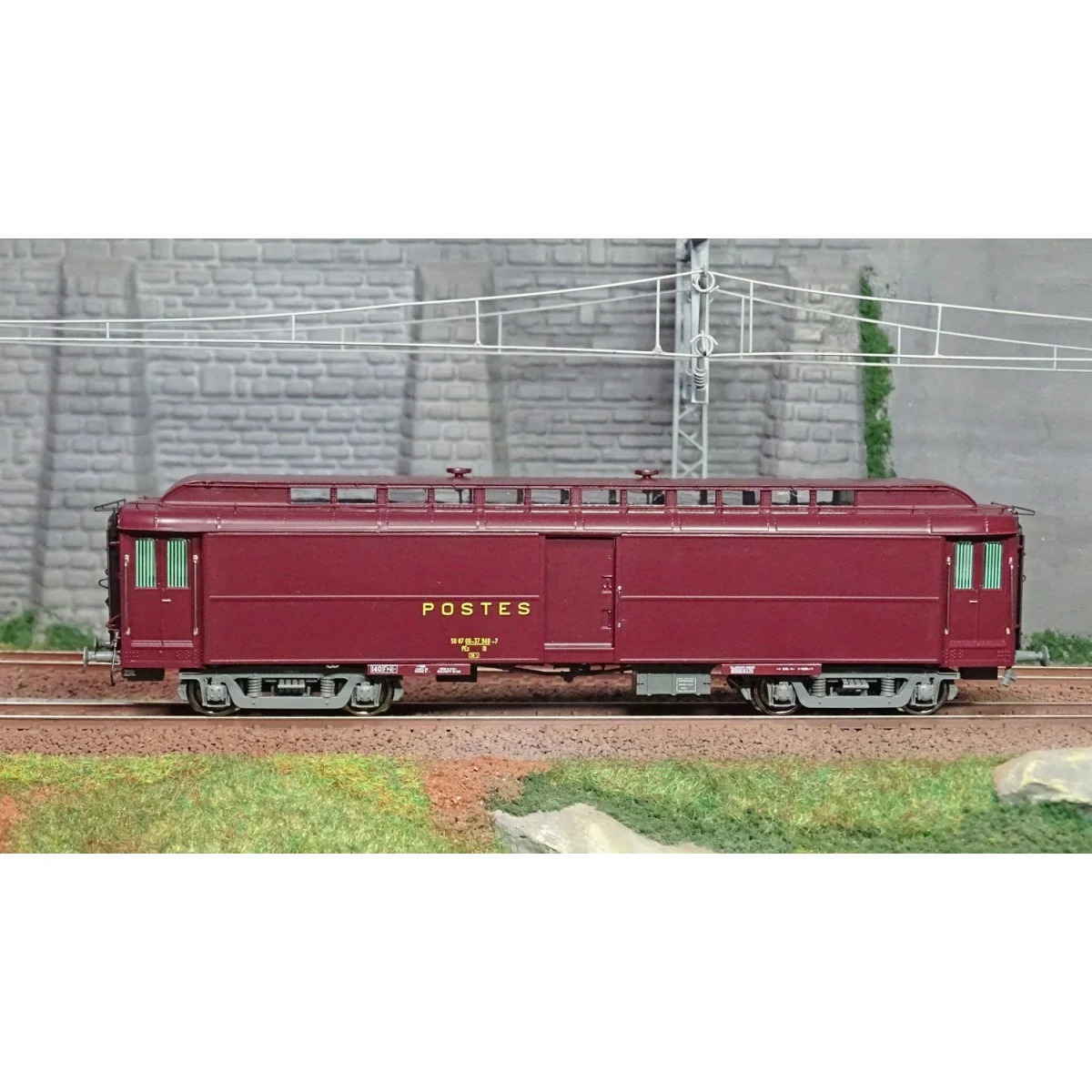 Ree Modeles VB256 Voiture postale Allège Pantin, PEZ brun PTT, châssis gris, SNCF Ree Modeles VB-256 - 2 Ree Modeles VB256 Voiture postale Allège Pantin, PEZ brun PTT, châssis gris, SNCF Ree Modeles VB-256 - 2