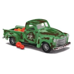 Busch 48240 Green Chevrolet Pickup Truck with Pumpkins - Busch véhi...