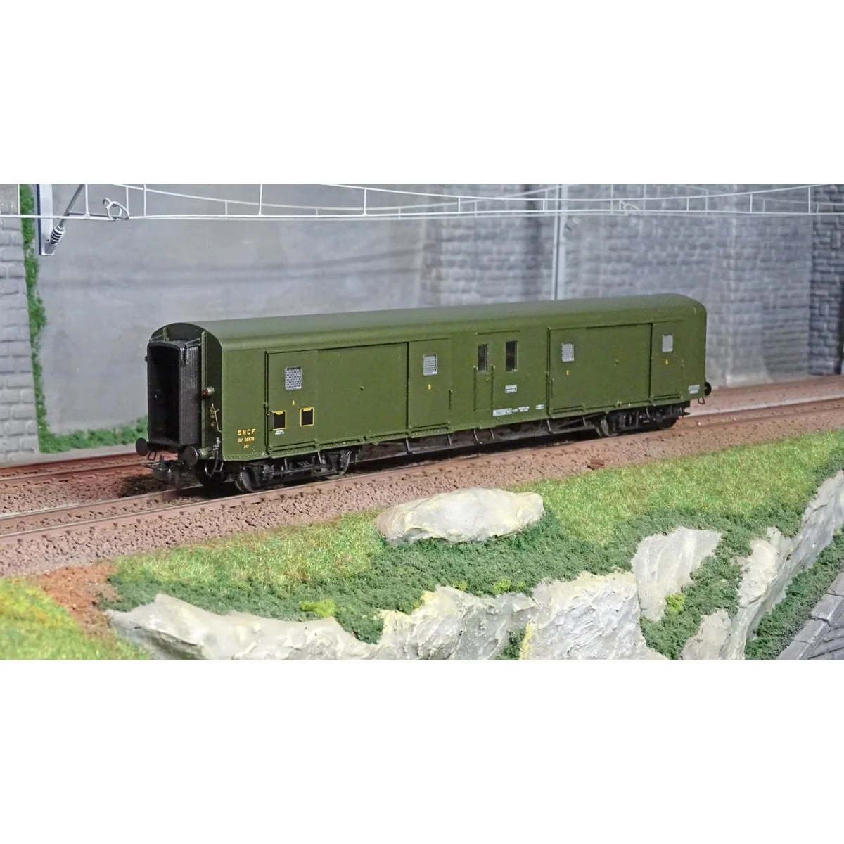 Ree Modeles VB363 Bogie van, ex-PLM, metallic, green 306, SNCF, wor...