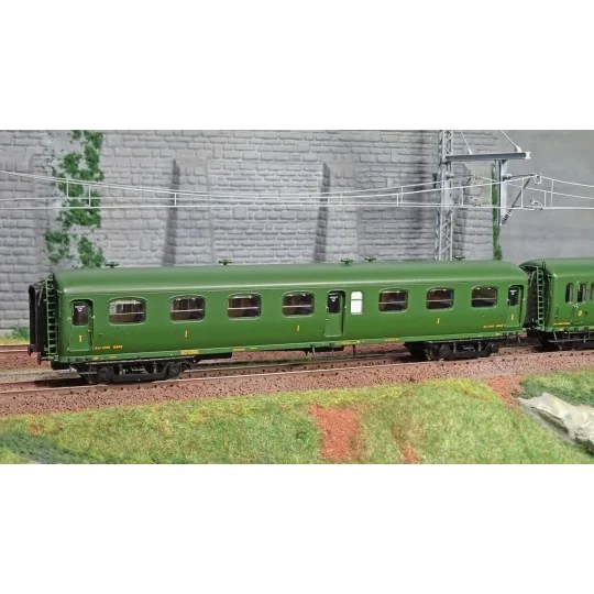 Lsm_40320-LS Models 40320 Set of 3 Nord Express coaches A7/B9/C5D, green livery, black chassis, Nord lettering, ep. II