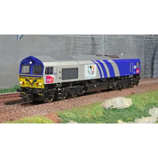 Trix_22696-Trix 22696 Class 66 Diesel Locomotive, SNCF, Benelux Freight, digital sound