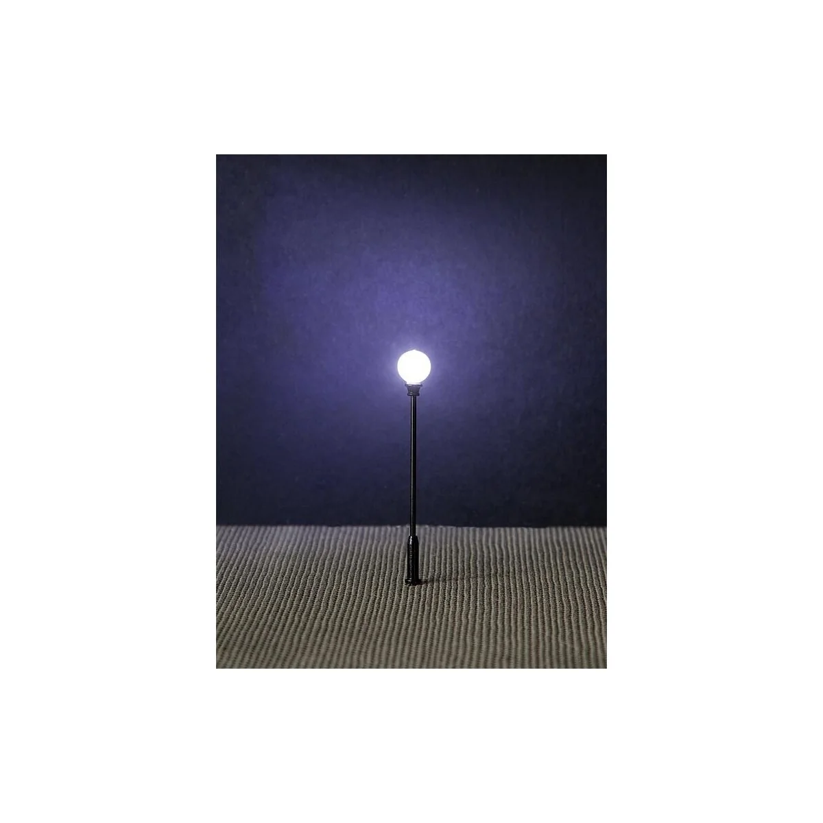 Faller 180204 Lighting, LED Park Lamp, 7.1cm Ball Lamp, with LED - ...