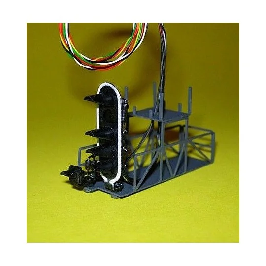 N-RVJ-04-N-RVJ-04 Wired 4-light platform, metal