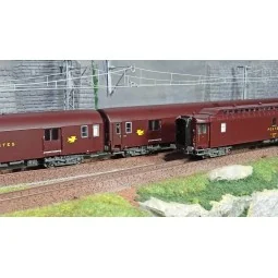 LS Models 40421 Set of 3 UIC Postal Cars, Brown PTT, PA UIC + PA UI...