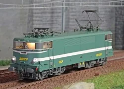 Ree Modeles MB086.S BB 9285 electric locomotive, Green, Paris-SO, s...