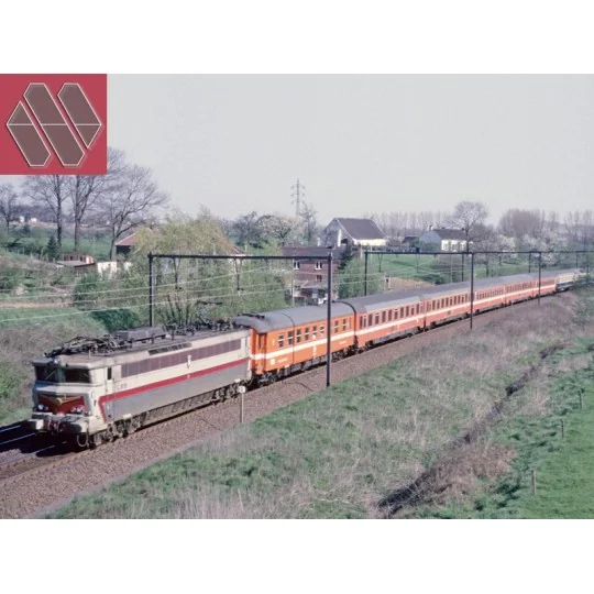 MW_1907-Models World 1907 Set of 8 Carriages Paris-Amsterdam, WR / I6 / Bm, DB - SNCB