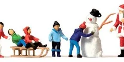 Preiser 10626 Figures, Santa Claus, Children and Snowman - Preiser ...