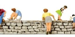 Preiser 10615 Figures, on the wall - Preiser - PREISER_10615