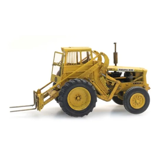 Arti_387.482-Artitec 387.482 Volvo LM 218 with pallet fork