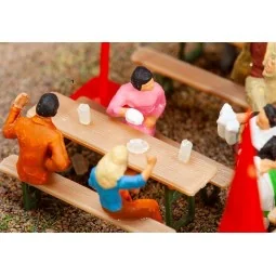 Faller 180995 Model Kit, 60 Beer Mugs and 40 Ashtrays - Faller - Fa...