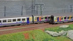 LS Models 41209 Set of 3 Vtu coaches: VTU, A10tu PLC + B11tu + B11t...