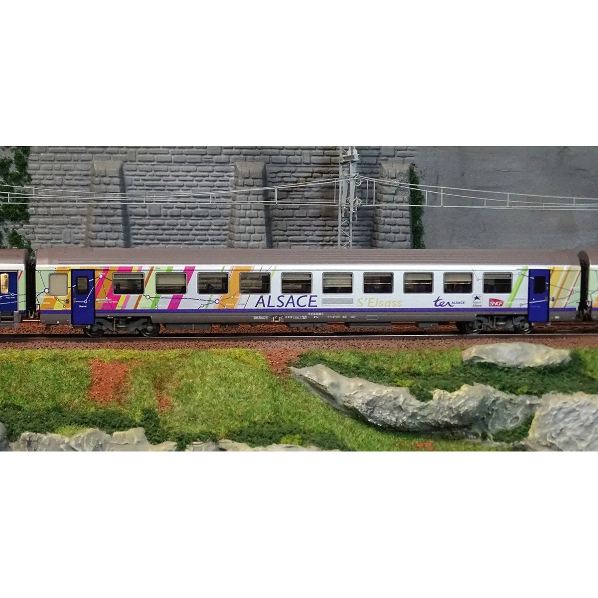 LS Models 41231DC Set de 3 voitures TER Alsace, voiture pilote, SNCF, logo carmillon, éclairage Ls models Lsm_41231DC - 3