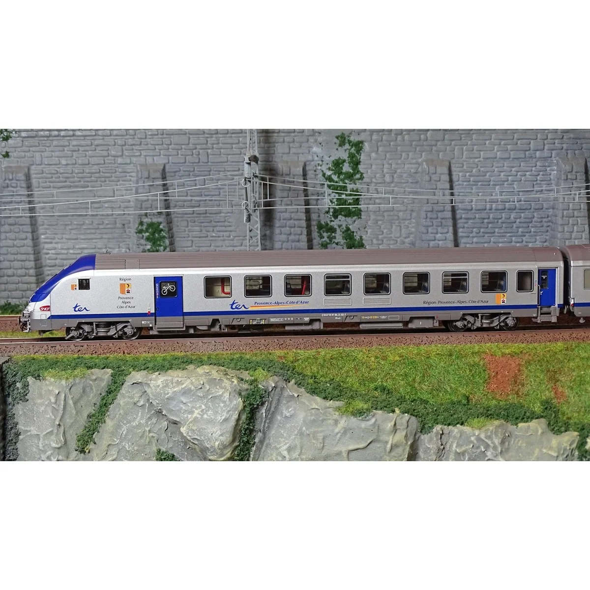 LS Models 41234DC Set of 3 TER PACA coaches, driving trailer, SNCF,...