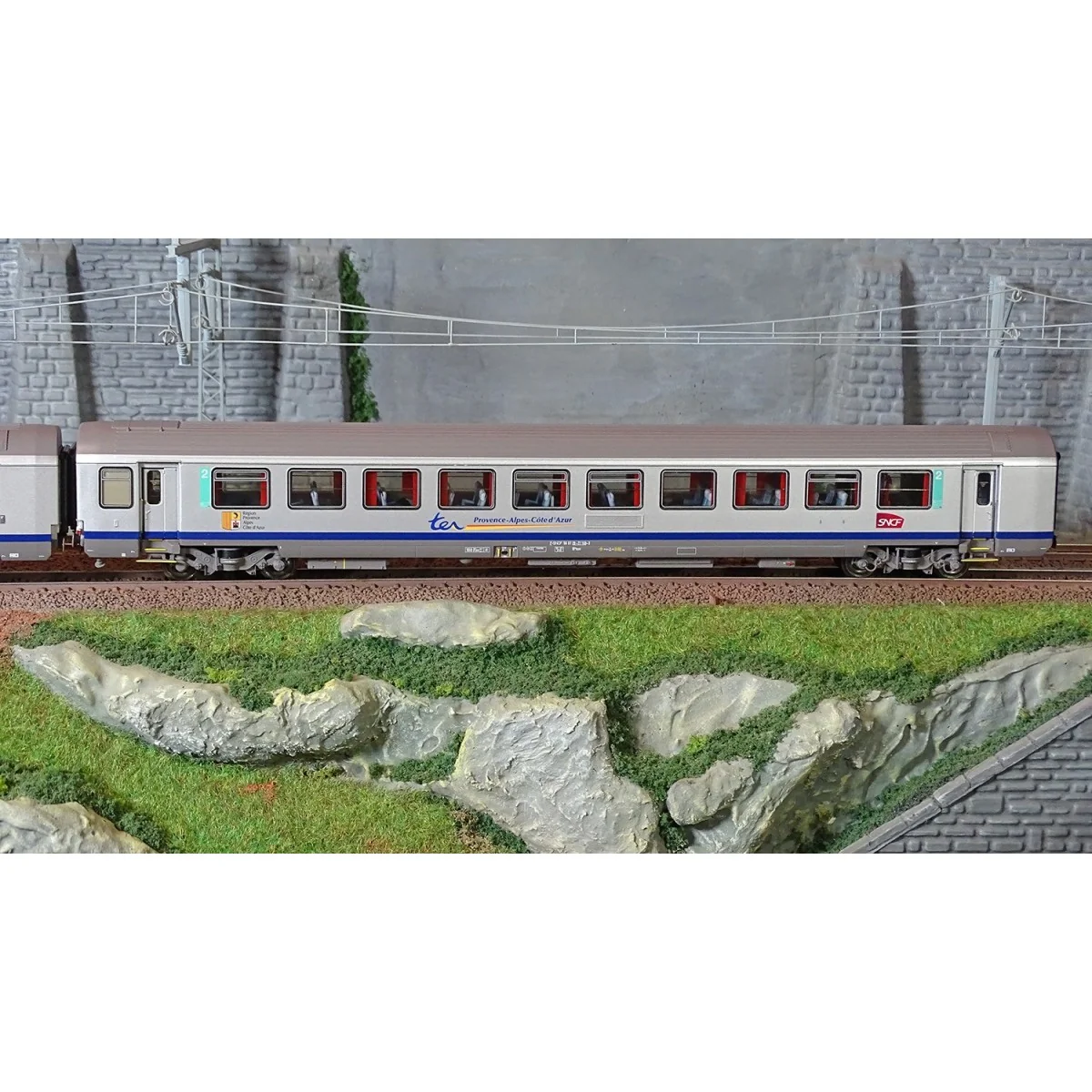 LS Models 41234DC Set de 3 voitures TER PACA, voiture pilote, SNCF, logo carmillon, éclairage Ls models Lsm_41234DC - 4