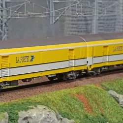 LS Models 40447 Set de 2 voitures Postales UIC, jaune/blanche, toit gris, inscription PTT, Pe UIC + Pe UIC Ls models Lsm_40447 -