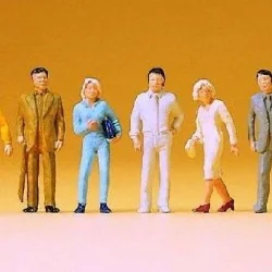 Preiser 14135 Figures, passers-by