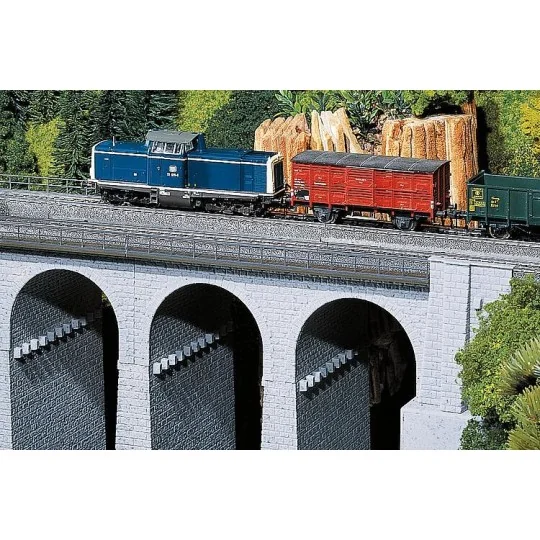 Faller 120478 Model Kit, Upper Section of Curved Viaduct R:360mm 30° Faller_120478-Faller 120478 Model Kit, Upper Section of Curved Viaduct R:360mm 30°