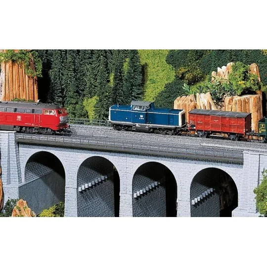 Faller 120477 Model Kit, Upper Section of Straight Viaduct Faller_120477-Faller 120477 Model Kit, Upper Section of Straight Viaduct
