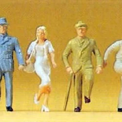 Preiser 14132 Figures, going up and down the stairs