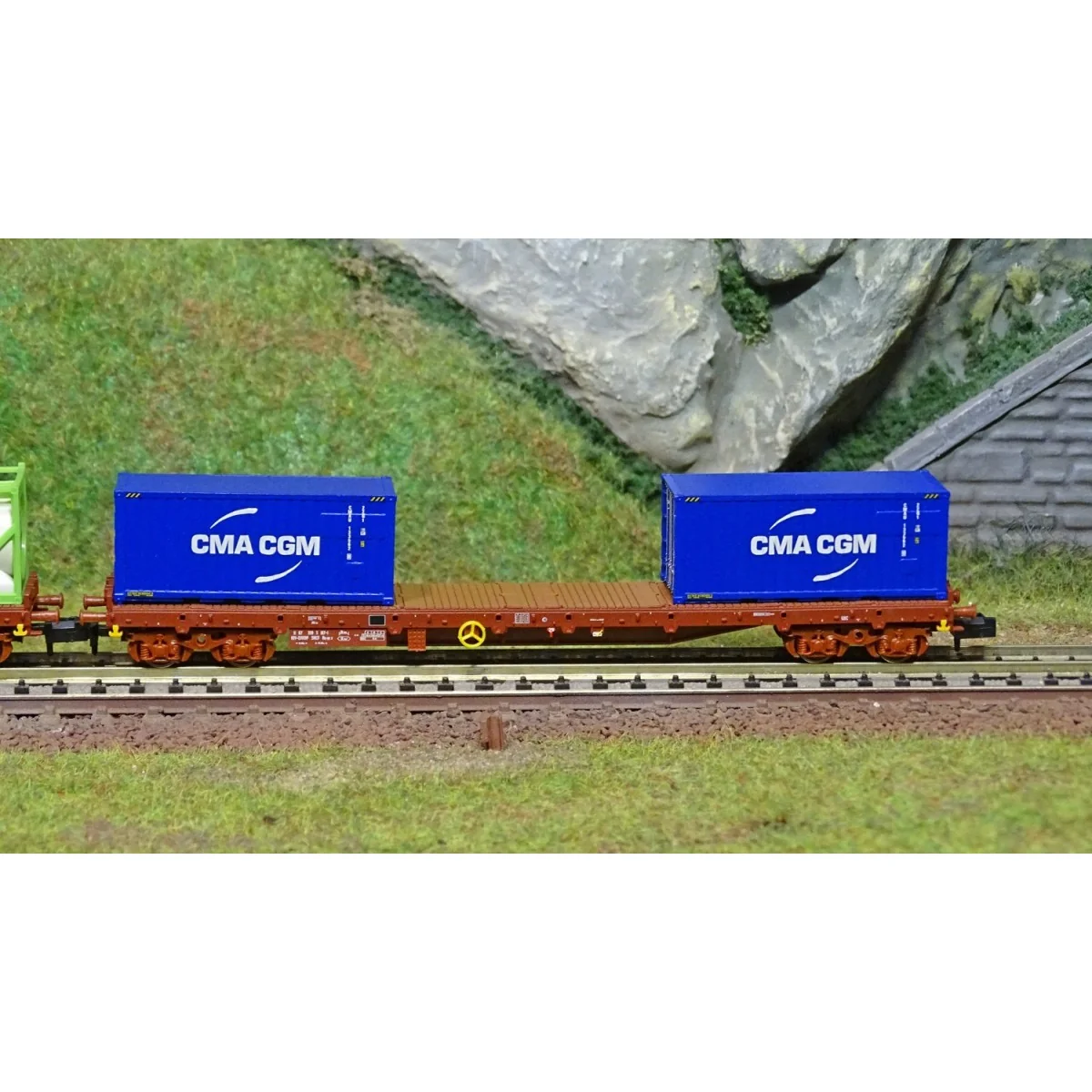 MiniTrix 15072 Set of 3 container wagons type Rs, SNCF, CMA CG, GCA...