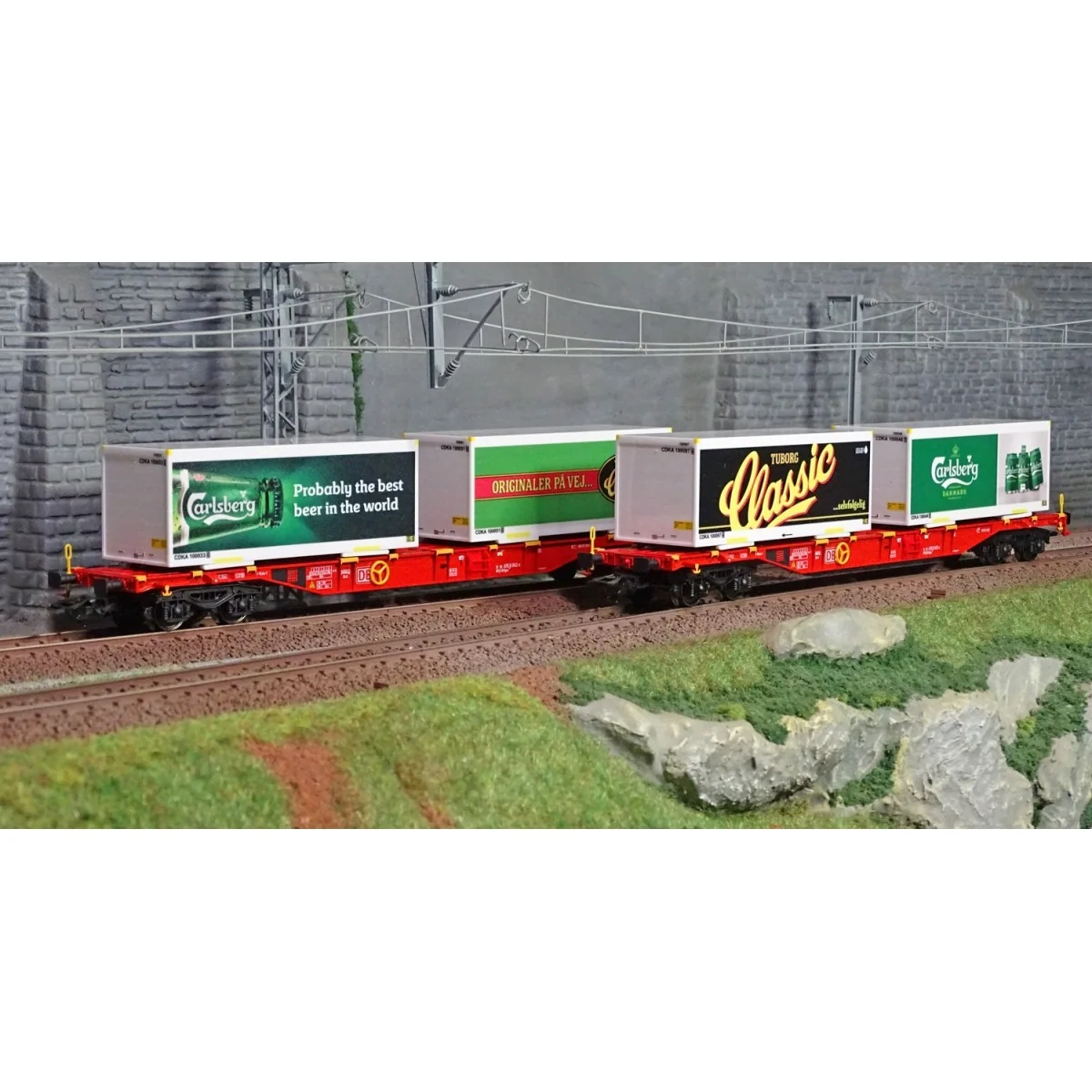 Trix 24509 Set of 2 container wagons, DB AG, "Carlsberg und Tuborg"...
