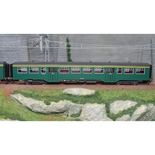 Trix_23222-Trix 23222 Set de 2 voitures voyageurs M2, SNCB / NMBS, éclairage intérieur