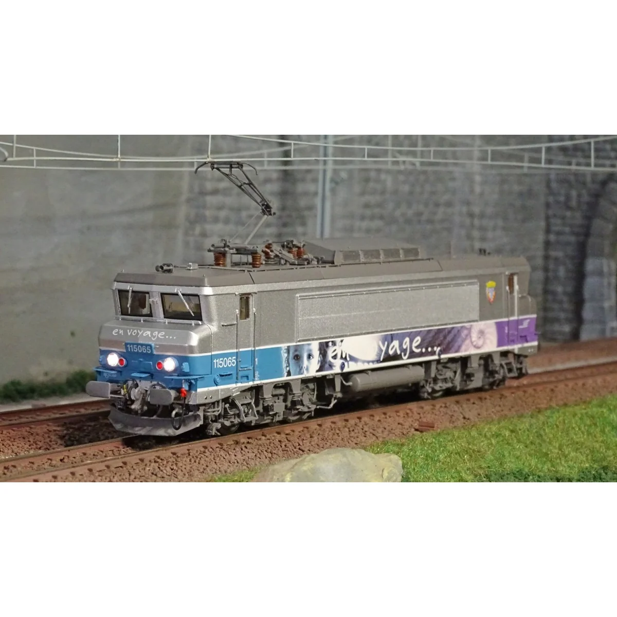 LS Models 10491S BB 15065 Electric Locomotive, SNCF, En Voyage Live...