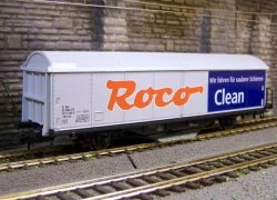 Roco 46400 Track Maintenance Cleaning Wagon, Roco-Clean