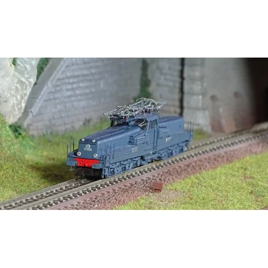 HN2547-Arnold HN2547 CC 14004 electric locomotive, 4 headlights, SNCF, blue livery, era III