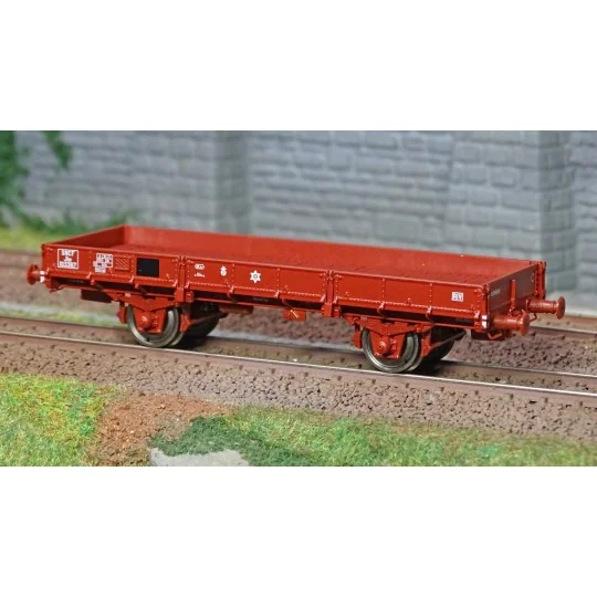 WB-606-Ree models WB606 OCEM 29 Flat Wagon, SNCF Red, Braked, Solid Wheels