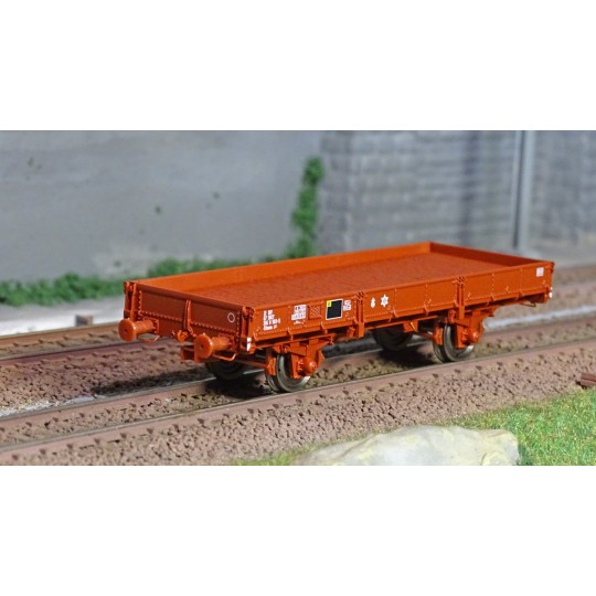 WB-612-Ree models WB612 OCEM 29 Flat Wagon, Brown UIC SNCF, NNTouw Braked, Solid Wheels