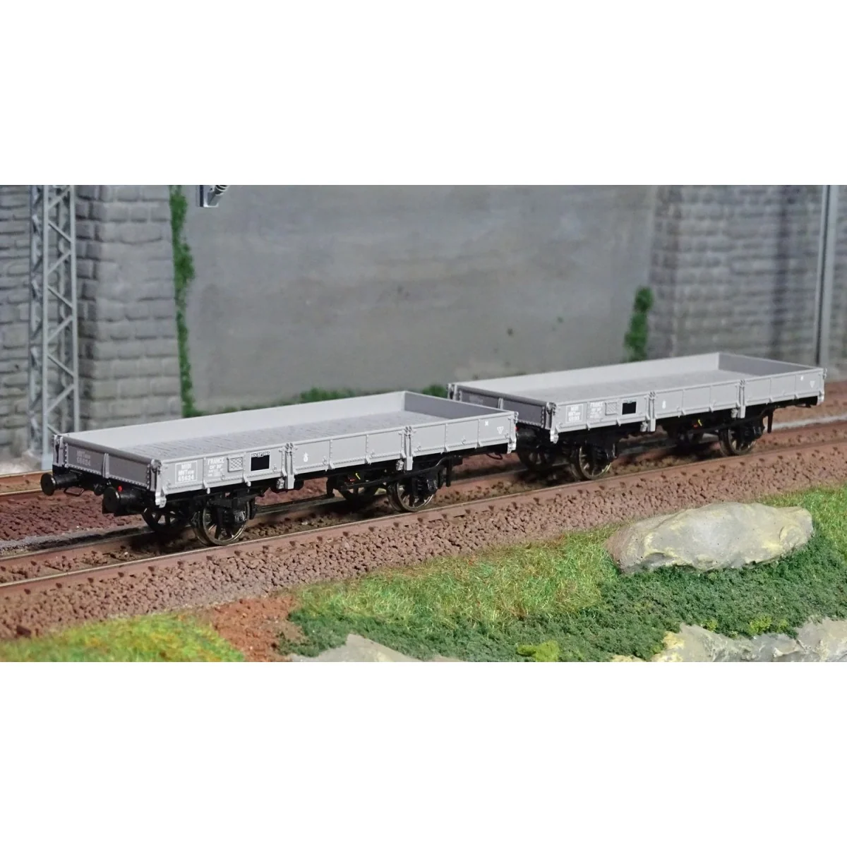 Ree Models WB604 Set of 2 OCEM 29 Flat Wagons, Gray MIDI PLM, NNTou...