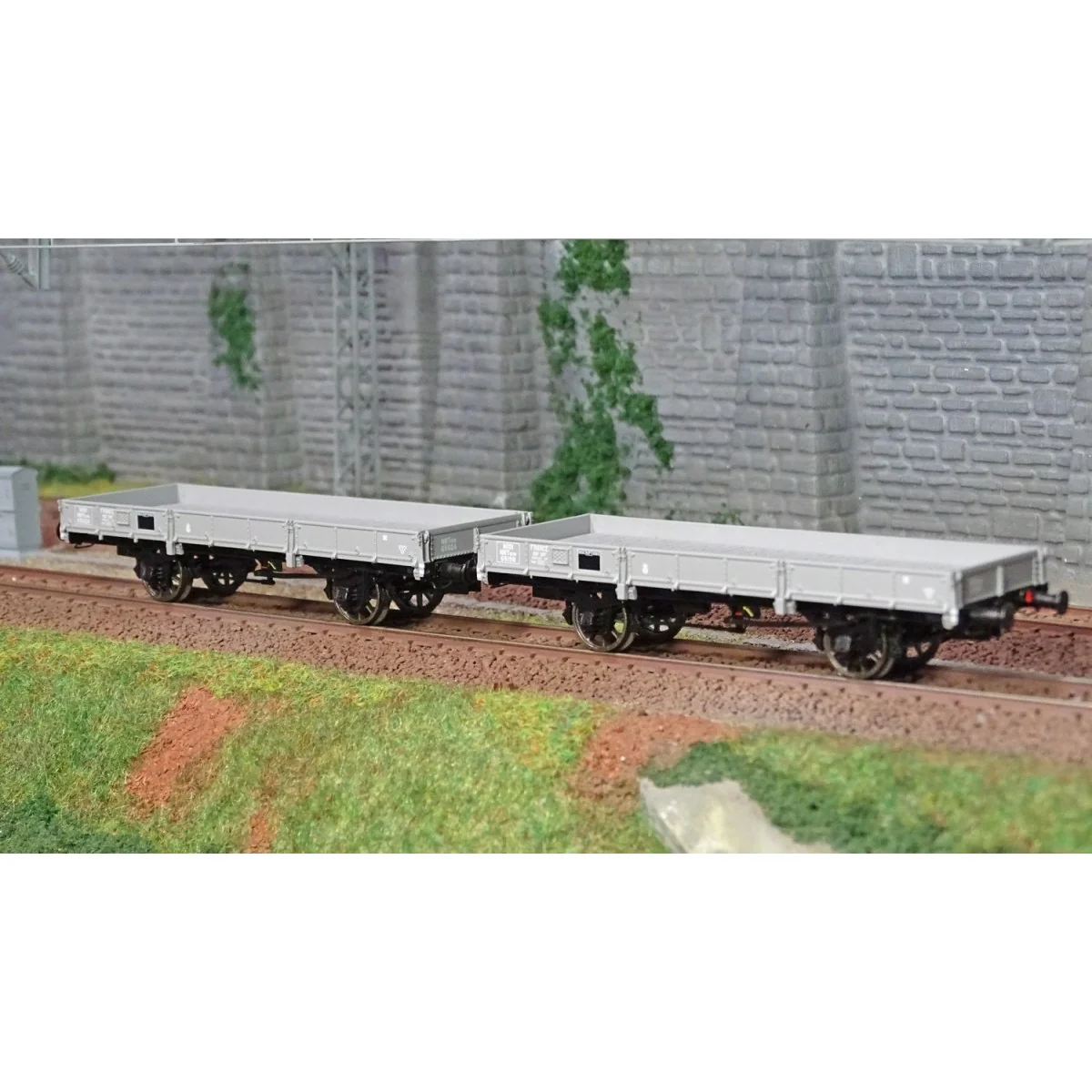 Ree modeles WB604 Set de 2 wagons Plats OCEM 29, Gris MIDI PLM, NNTouw Frein à levier, Roues rayons Ree Modeles WB-604 - 2