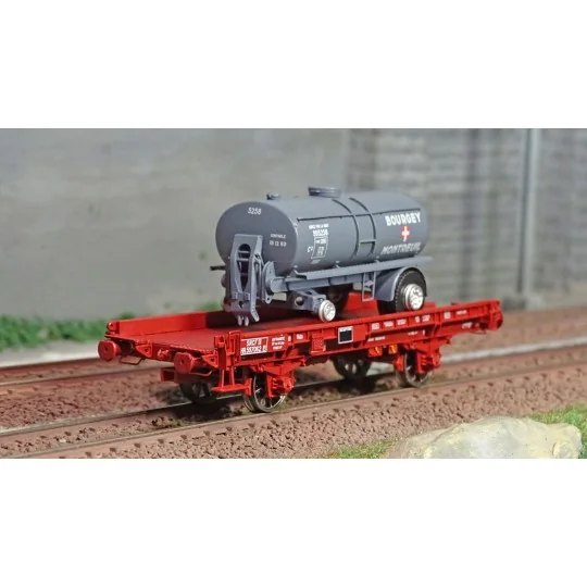 WB-645-Ree models WB645 UFR Single-Carrier Wagon, red, spoked wheels + Tank Trailer BOUGEY MONTREUIL