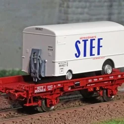 Ree modeles WB650 Wagon UFR Mono-Porteur rouge, roues pleines + Remorque Frigo STEF Ree Modeles WB-650 - 1