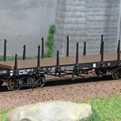 Ree modeles WB548 Wagon Plat TP, ranchers longs/courts, bogies, SNCF Ree Modeles WB-548 - 1