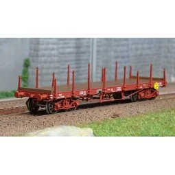 Ree models WB549 Flat Wagon TP, brown, long/short stanchions, bogie...