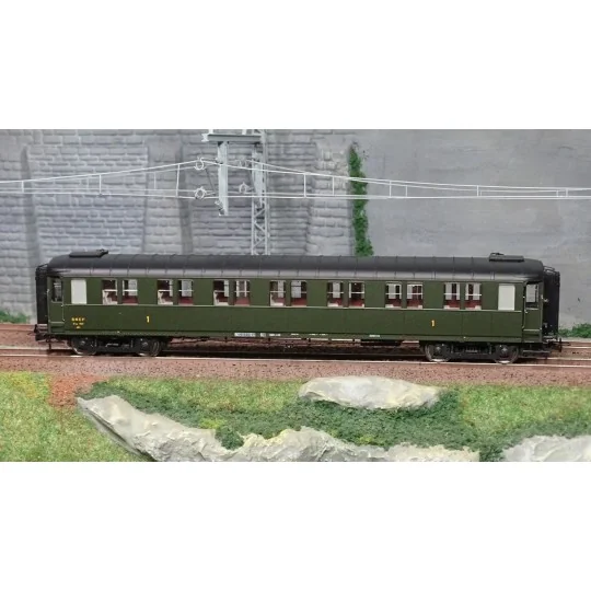 VB-425-Ree models VB425 Metallic passenger cars, ex-PLM, A7, green 306, ep. III