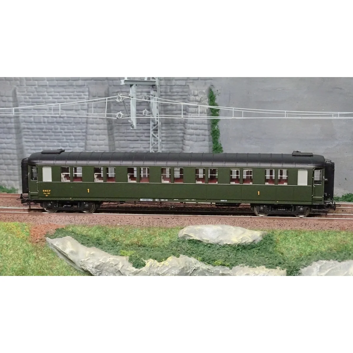 Ree models VB425 Metallic passenger cars, ex-PLM, A7, green 306, ep...