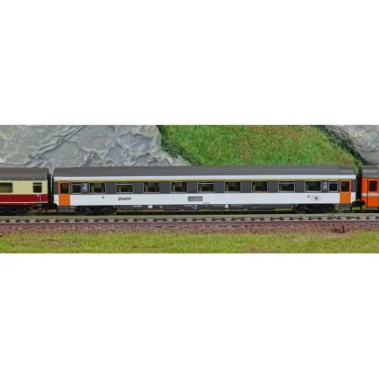 HN4390-Arnold HN4390 Set de 3 voitures voyageurs, EuroCity "Mozart", restaurant DB / 1ère classe ÖBB / 1ère classe SNCF, échelle N