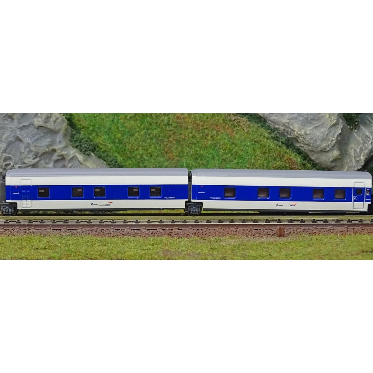Arnold HN4357 Set of 2 Talgo, Francisco de Goya, Sleeping Cars, N S...