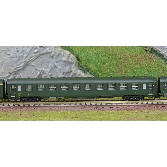 HN4383-Arnold HN4383 Set of 3 DEV AO passenger cars, A9/B10, N scale