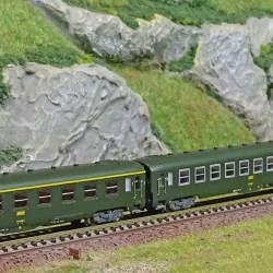 Arnold HN4385 Set de 3 voitures voyageurs DEV AO, A9/B10, logo encadré, échelle N Arnold HN4385 - 1