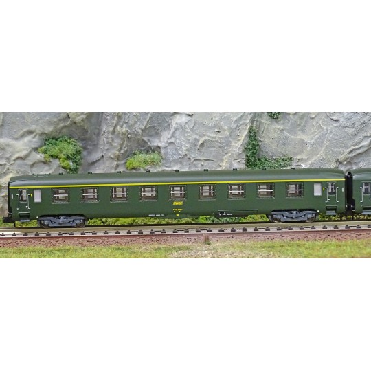 HN4385-Arnold HN4385 Set of 3 DEV AO passenger cars, A9/B10, framed logo, N scale