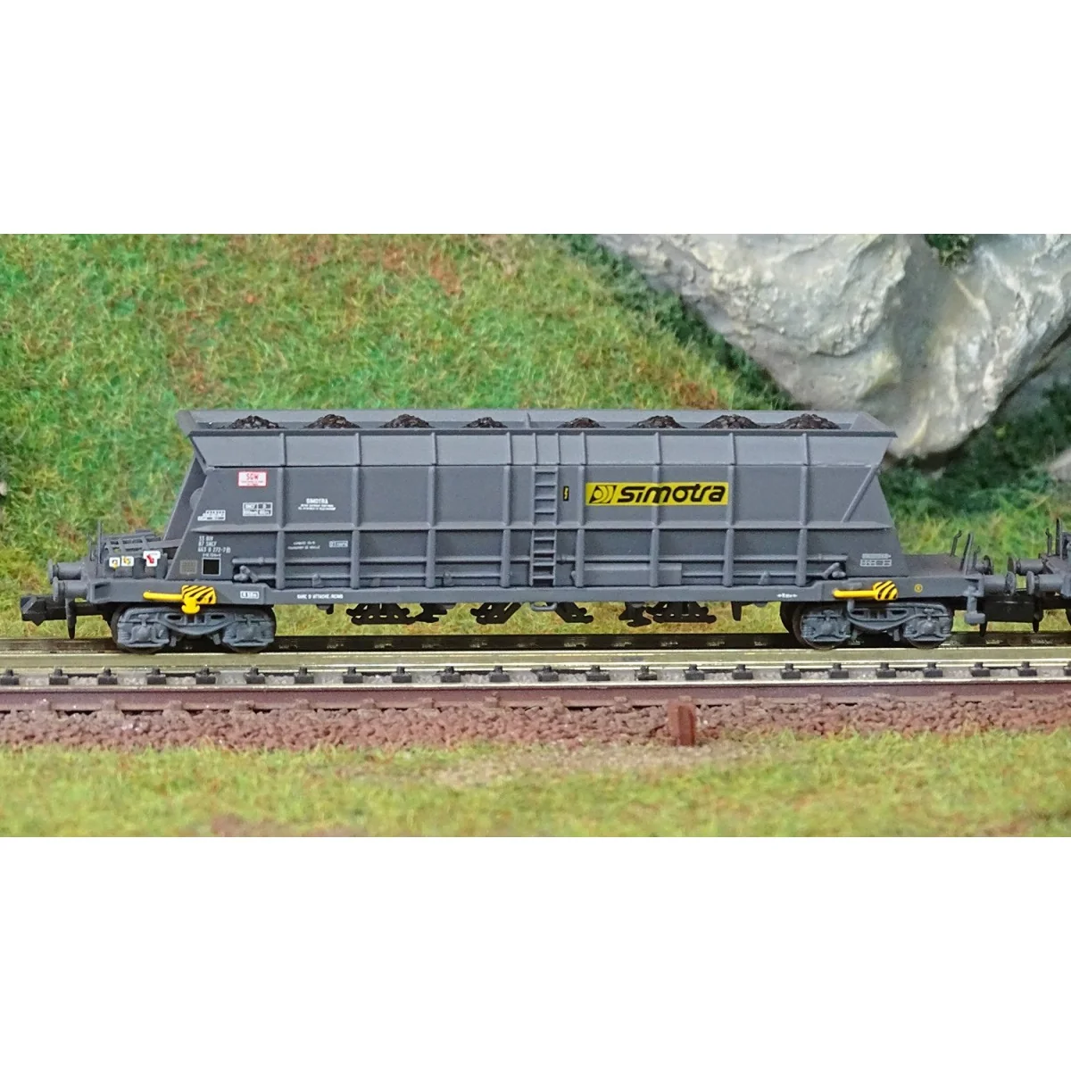Arnold HN6549 Set of 2 Faoos bogie hopper wagons, coal transport, S...