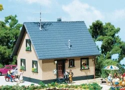 Faller 130223 Model Kit, Family House