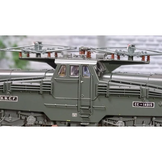 HJ2423S-Jouef HJ2423S CC 14015 electric locomotive, SNCF, 2 headlights, green livery, digital sound