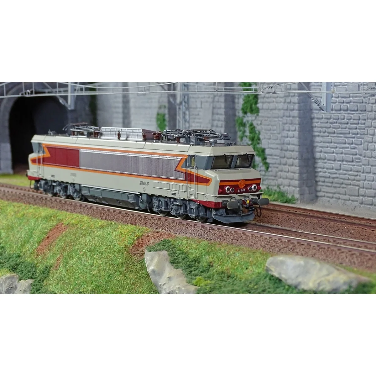 Jouef HJ2421 Locomotive électrique CC 21003, SNCF, livrée béton Jouef HJ2421 - 3