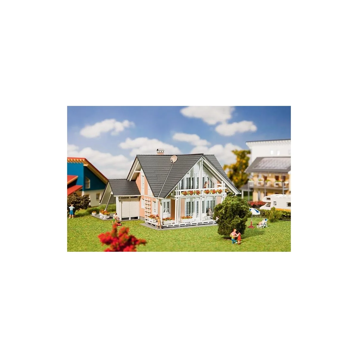 Faller 130394 Model Kit, Prestige House - Faller - Faller_130394 Faller 130394 Model Kit, Prestige House - Faller - Faller_130394