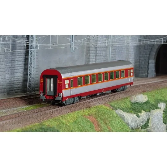 Jouef HJ4170 Voiture voyageurs Grand Confort TEE Le Capitole, SNCF, A8u, éclairée Jouef HJ4170 - 1 HJ4170-Jouef HJ4170 Voiture voyageurs Grand Confort TEE Le Capitole, SNCF, A8u, éclairée